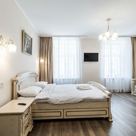 Opera House Apartment 3 Leopoli Esterno foto